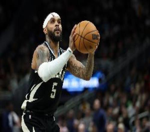 怎么打雄鹿第三節(jié)轟進(jìn)8記三分單節(jié)仍以3435凈負(fù)馬刺1分