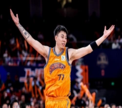 白邊：張鎮(zhèn)麟我叫他“CBA倫納德”偰李永煒會成CBA最好后衛(wèi)之一