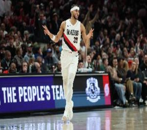 攻防一體！卡馬拉14中8&三分9中4砍23分7板3斷正負(fù)值+35最高