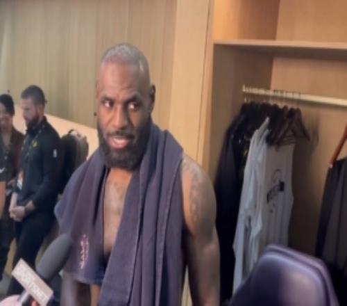 詹姆斯谈最老三双：在当前生涯阶段我还能做到这些这感觉很酷