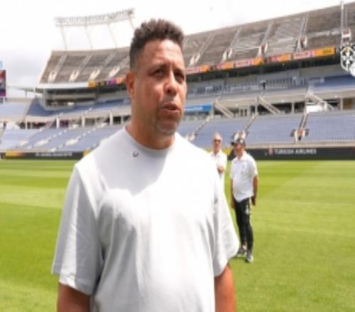 大羅探班巴西隊送定心丸：我們永遠是奪冠熱門，必須把獎杯帶回家