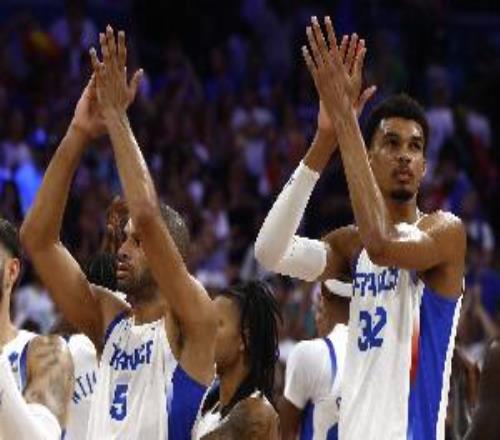 巴圖姆：文班打出了MVP級別賽季但我覺得他還有很多東西沒參透