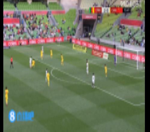 又失良机！喀麦隆前锋纳马索突入禁区连过国足数人，阿里乌姆打偏