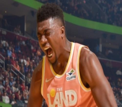 阿特金森談傷?。汉芏嗲騿T能獲得出場時間季后賽可能會派上用場