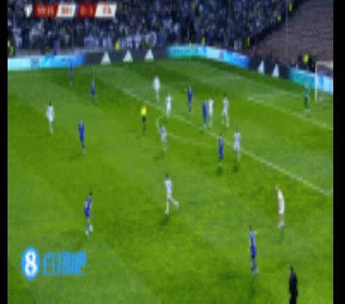 錯失絕好機會！基恩后場斷球+沖刺大半場單刀，但打門高出橫梁