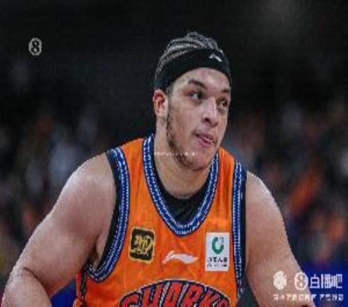 媒體人：情緒不穩(wěn)&性格不成熟是洛夫頓一大短板他應正視這些問題