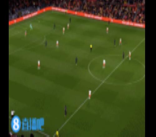 范德法特：德弗里每次參與對抗都會倒地，需要隊友幫他解決問題