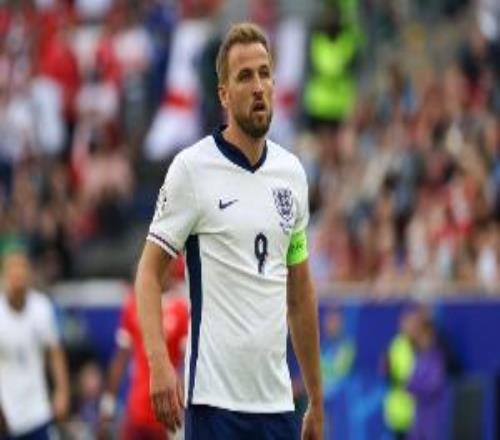 圖赫爾：凱恩遭遇輕傷正在接受評估，本場比賽他無法出戰(zhàn)