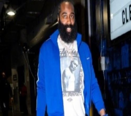 客戰(zhàn)湖人！騎士入場穿搭：哈登藍(lán)白配最亮眼米切爾簡約白配棕