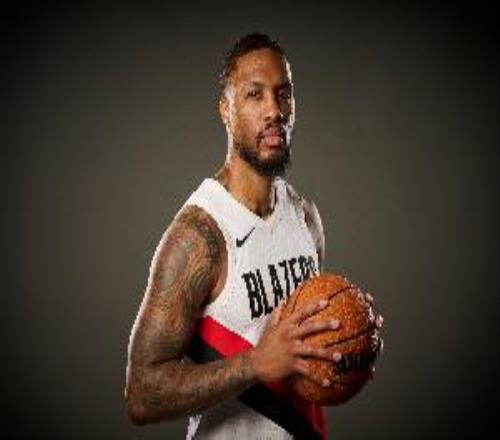 貝弗利：利拉德不配進(jìn)名人堂！大將軍：他是75大生涯名人堂級(jí)別