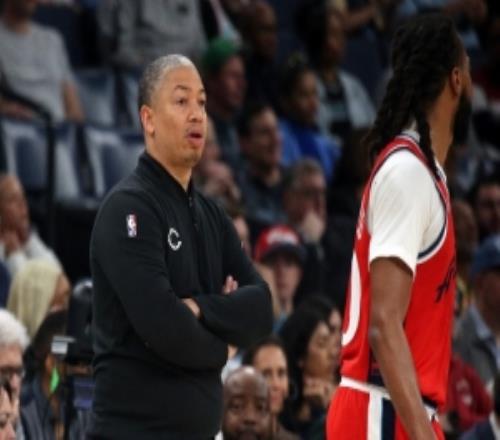 上不去下不来！快船正式无缘前六携手开拓者、勇士锁定附加赛