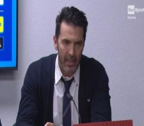 布馮：我們的首要任務(wù)是打進(jìn)世界杯，現(xiàn)在的結(jié)局真的讓人痛徹心扉