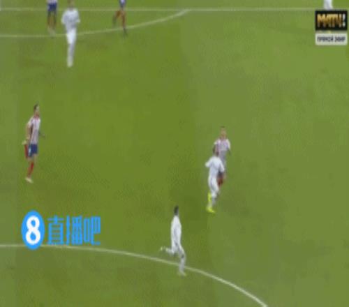 西超杯決賽，巴爾韋德在第115分鐘踢倒獲得單刀機會的莫拉塔