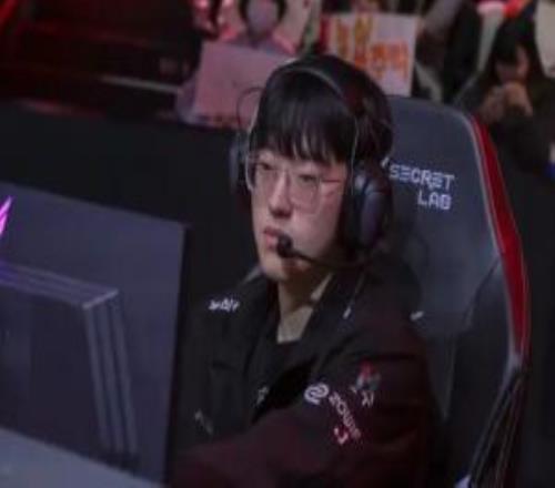 Scout：LPL和LCK單看中單并沒有太大區(qū)別但LPL的節(jié)奏更快一點