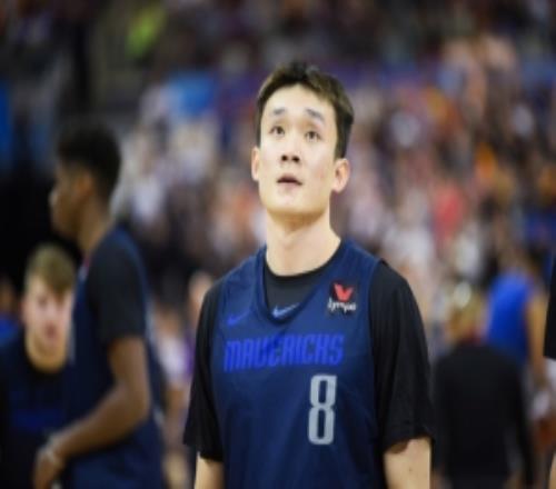 丁彦雨航：在篮网试训时打1V1我是第一个拿到7分的丁威迪在里边