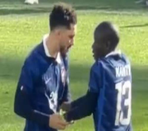 你怎么看姆巴佩替补登场前，指示谢尔基把坎特的队长袖标拿来