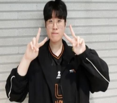 Zeus：和Gumayusi不說太多話也能彼此理解想贏下所有比賽