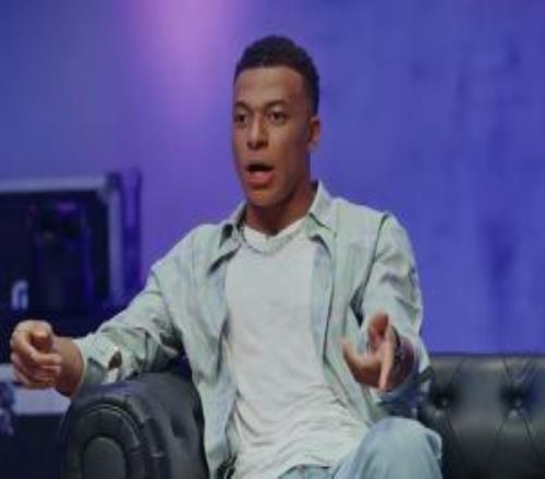 認(rèn)同嗎姆巴佩：一支球隊(duì)最重要的是中場(chǎng)，中后衛(wèi)是最容易的位置