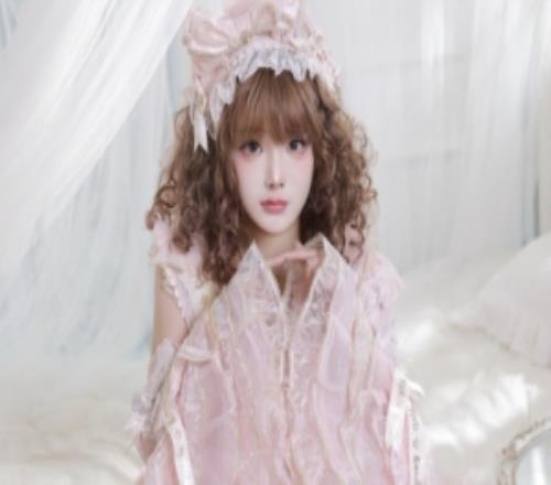 小虞姬為“高價陪玩沒人點”言論致歉：以后直播我會更注意言辭