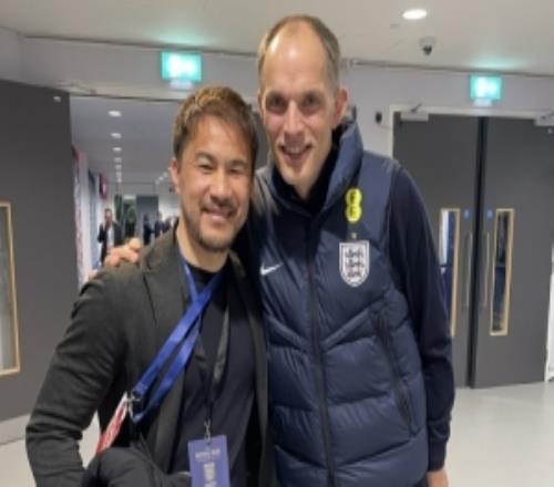 前日本國腳岡崎慎司社媒曬與圖赫爾合影：當年在德甲活躍多虧了他