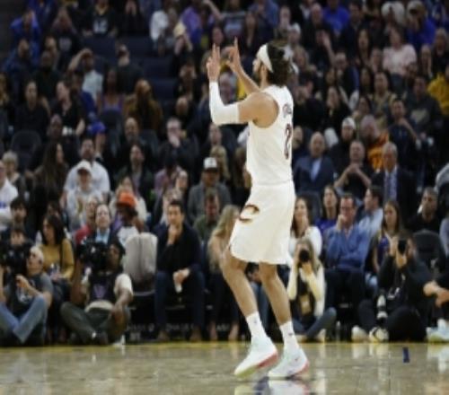 阿特金森：斯特鲁斯是关键先生最后时刻他必须留在场上