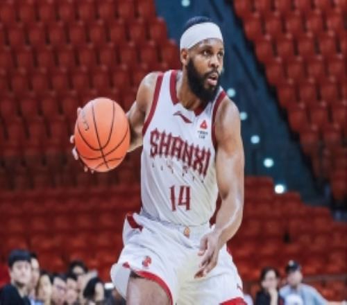 狀態(tài)出色！山西外援奈特半場(chǎng)8中5拿下14分2板4助1斷正負(fù)值+18