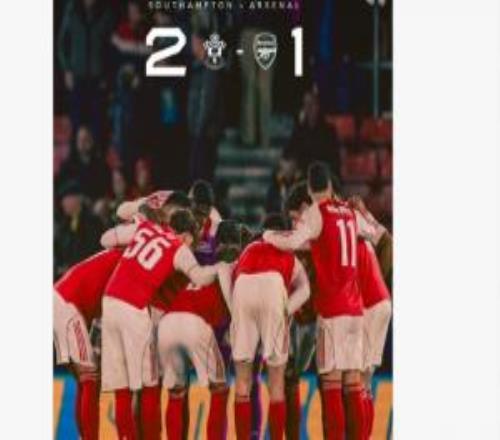 評(píng)論過(guò)萬(wàn)！球迷熱議阿森納：掉鏈子俱樂(lè)部最大對(duì)手是領(lǐng)跑的壓力