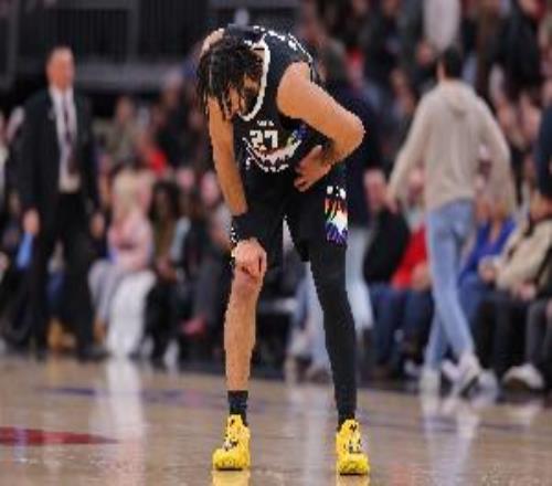 沒啥存在感呢！賈馬爾穆雷半場出戰(zhàn)20分鐘6中3拿到7分4助