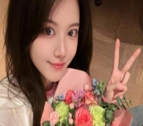 駱歆曬照：新賽季首場(chǎng)結(jié)束啦！我已光速到家