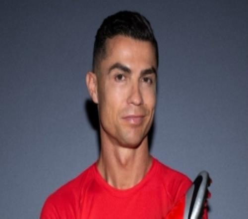 傳奇回歸！耐克發(fā)布C羅新款球鞋，復(fù)刻2009年經(jīng)典款式