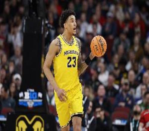 帶傷作戰(zhàn)很強(qiáng)硬！倫德博格14分鐘3記三分球拿下11分3板1助1斷