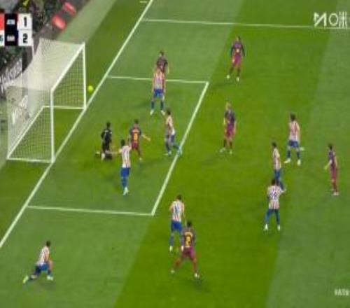 絕殺！坎塞洛戲耍對手打門被撲，門前萊萬肩膀一彈“被動”進球