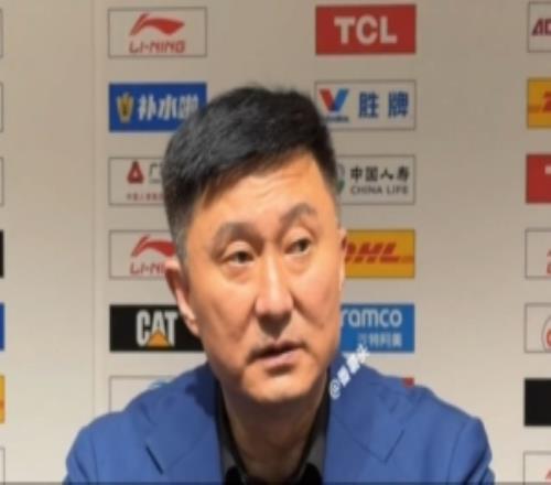 杜鋒：兩外援受傷輪轉(zhuǎn)困難沒對手拼得兇下半場還贏了打得還不錯