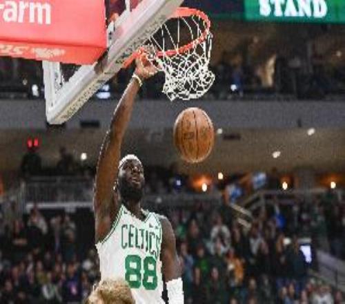 杰倫布朗：奎塔一直在進步他配得上被列入最快進步球員候選