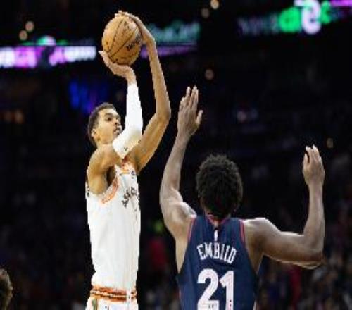 大帝VS外星人！恩比德此前兩戰(zhàn)文班保持全勝前者擅攻后者能防