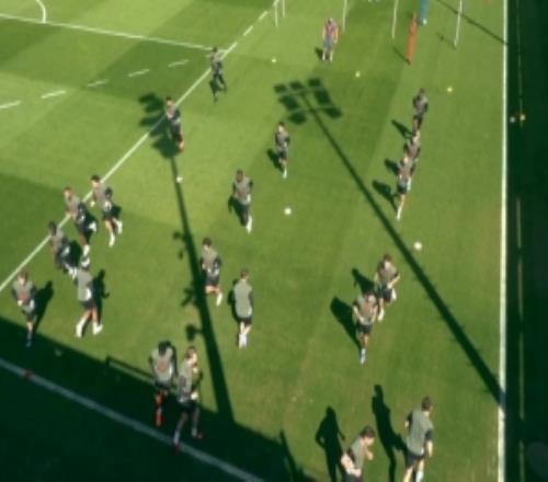 几乎全员仁！除三门乌尔赖希，拜仁球员均参加战皇马赛前最后一练