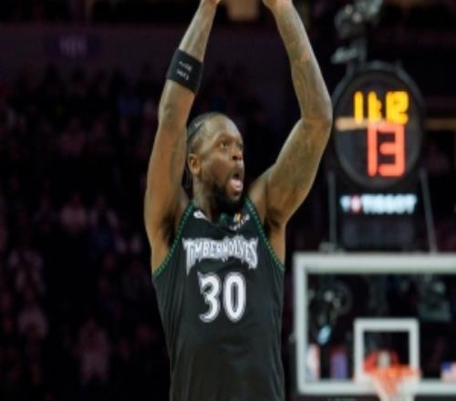 第二節(jié)開始發(fā)力！蘭德爾半場8中4得14分4板2助三分3中1&罰球6中5