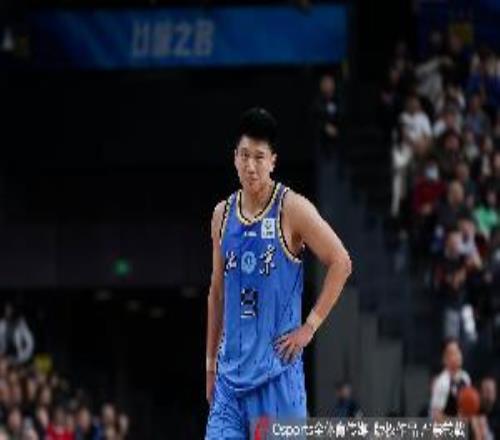 京媒：雷蒙今晚復(fù)出許利民透露其尚未100%恢復(fù)但請(qǐng)戰(zhàn)欲望強(qiáng)烈