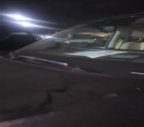 時(shí)隔52年重返世界杯！記者曬民主剛果總統(tǒng)贈(zèng)予球員和工作人員的車(chē)