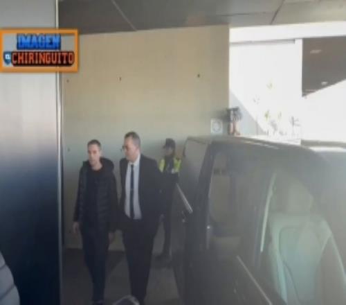 六臺：拉菲尼亞已經(jīng)回到巴塞羅那，將繼續(xù)進行康復