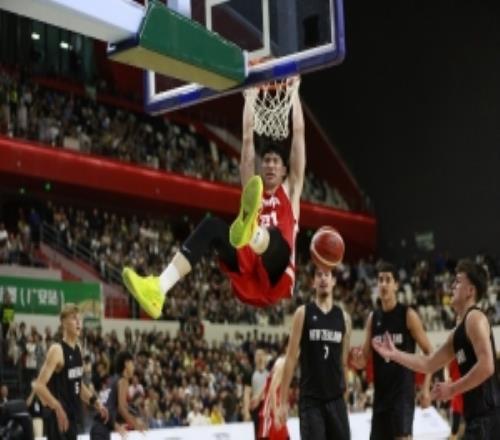 2026年中国国青男篮热身赛第二日战报