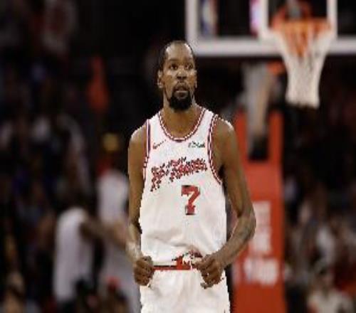 KD：我的風(fēng)格新舊結(jié)合&喜歡中距離和內(nèi)線這是我至今仍能立足原因