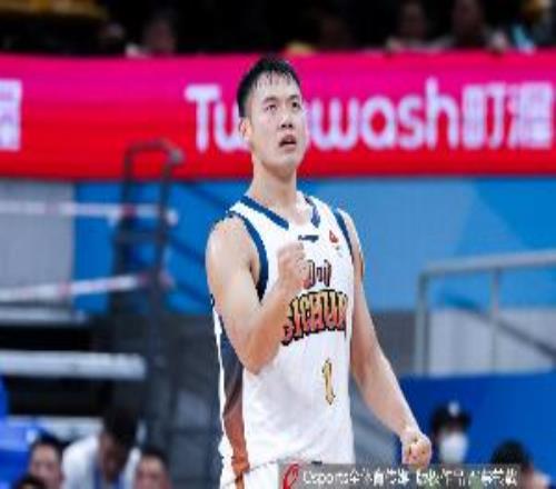 真盡力了！景菡一12投7中&三分6中4空砍21分6籃板3助攻1搶斷