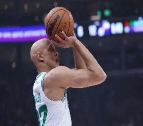 布朗to沃爾什：準(zhǔn)備好迎接硬仗了嗎后者：我等這一刻很久了