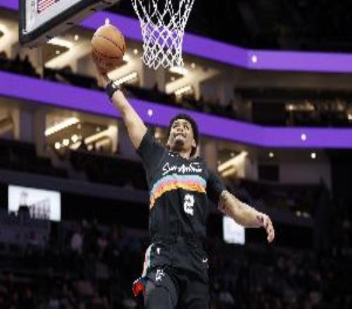 解說(shuō)：哈珀面對(duì)VJ打出了榜眼該有的水準(zhǔn)前者成熟得不像新秀