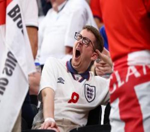 貴！太陽(yáng)報(bào)：英格蘭球迷在世界杯期間被迫支付4倍火車票價(jià)觀賽