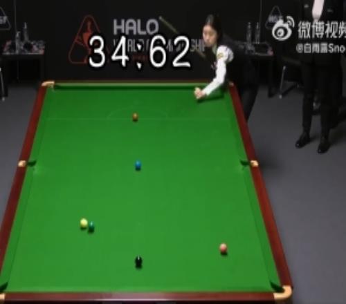 草臺(tái)班子！白雨露斯諾克世錦賽遭遇重大誤判，裁判將分?jǐn)?shù)加錯(cuò)對(duì)象