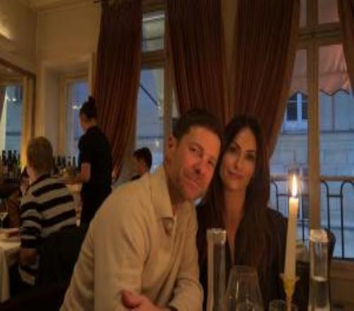 浪漫！阿隆索妻子曬兩人在巴黎燭光晚餐，阿隆索評(píng)論：