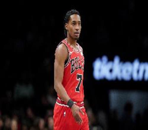 迪林厄姆15中9砍生涯新高26分帕威三分6中4砍下20分7板6助3斷