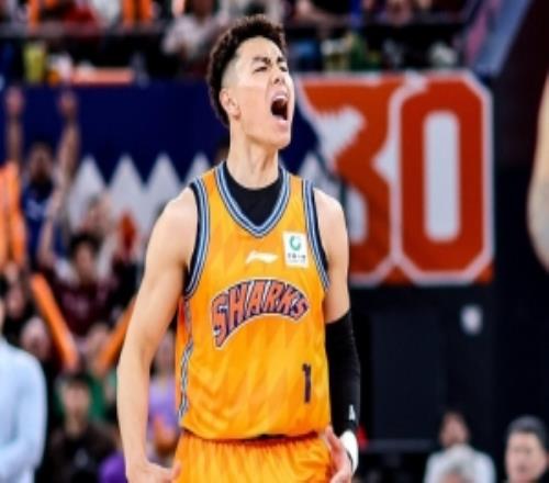 手熱得發(fā)燙！李添榮9中8&5記三分球轟下24分2斷